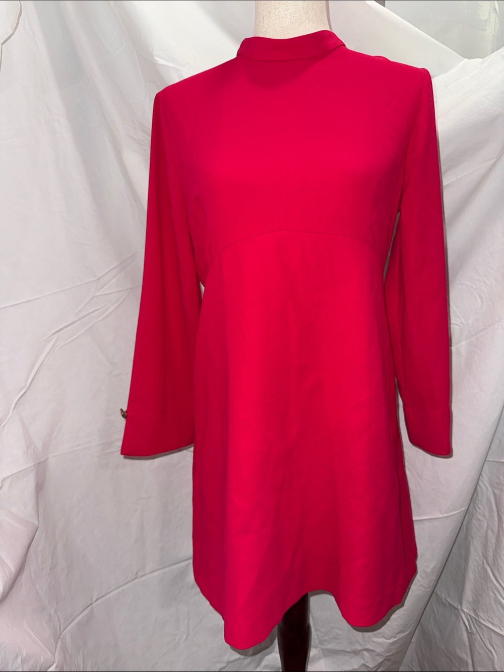 Women’s Shift Dress in Vibrant Fuchsia Pink
